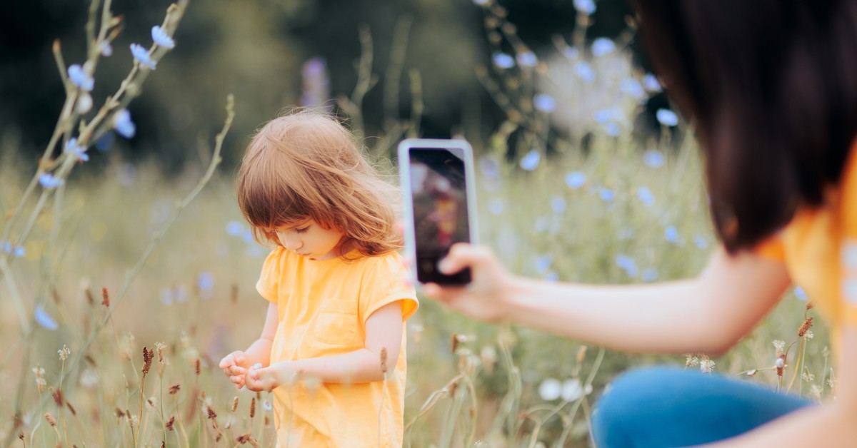 Lex Kamilek – nowe zasady publikacji zdjęć dzieci w internecie
