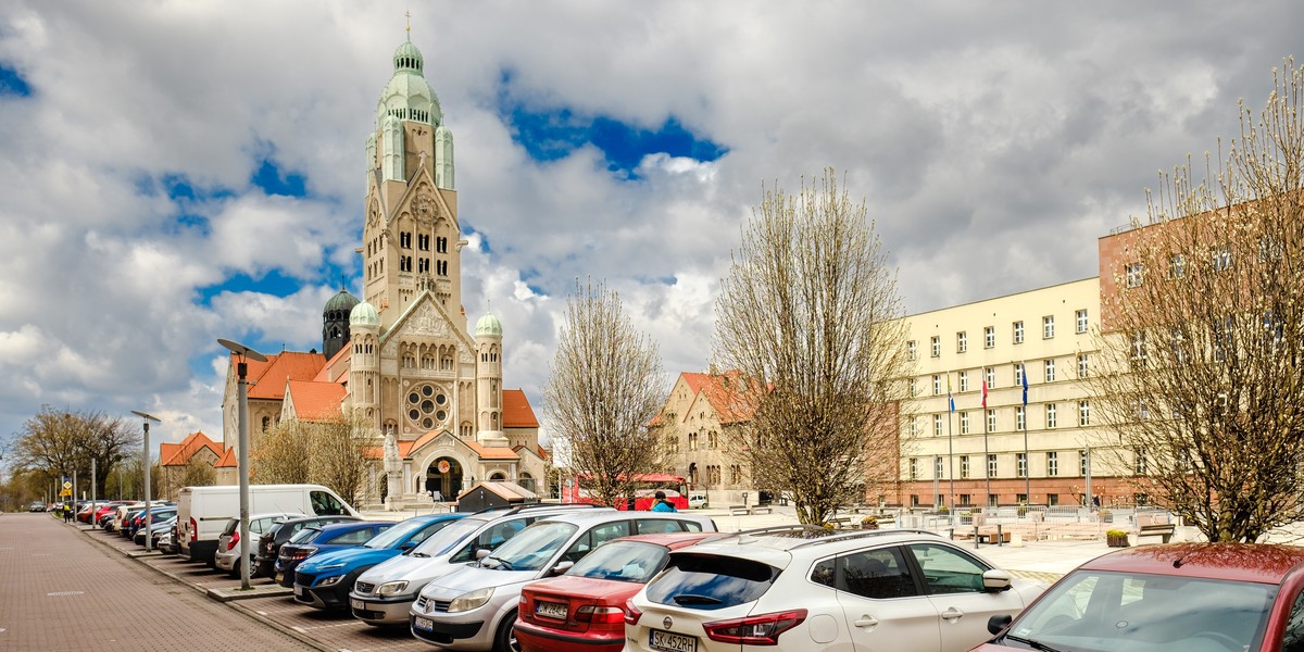 Ruda Śląska chce wprowadzić płatne parkowanie w Nowym Bytomiu. 