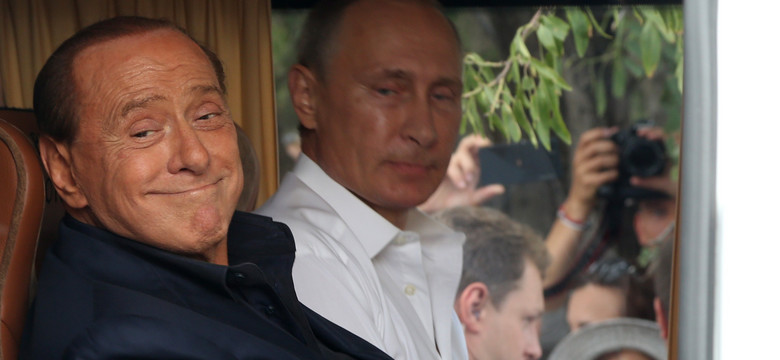 Władimir Putin wyciął serce jelenia i podarował je Silvio Berlusconiemu. Temu zrobiło się niedobrze