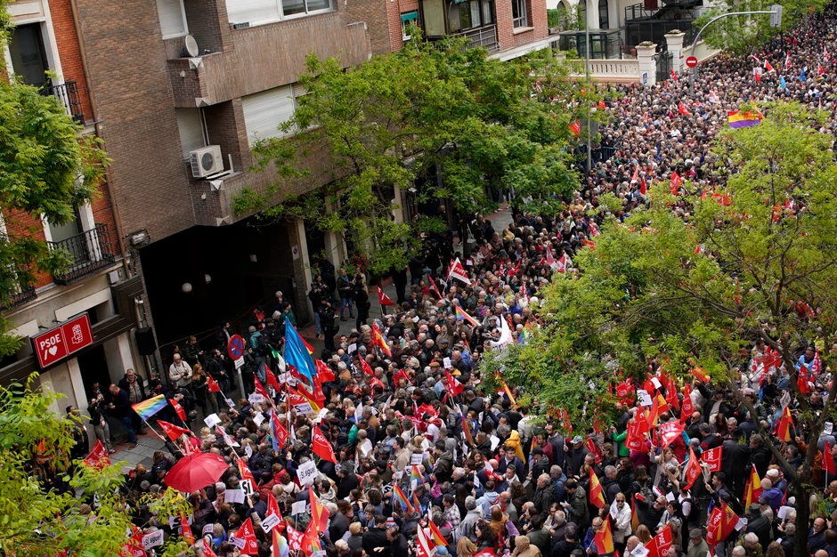 Skup podrške Pedru Sančezu u Madridu 27. aprila