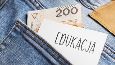 Dodatkowe pieniądze dla części nauczycieli? Jest wniosek do MEN