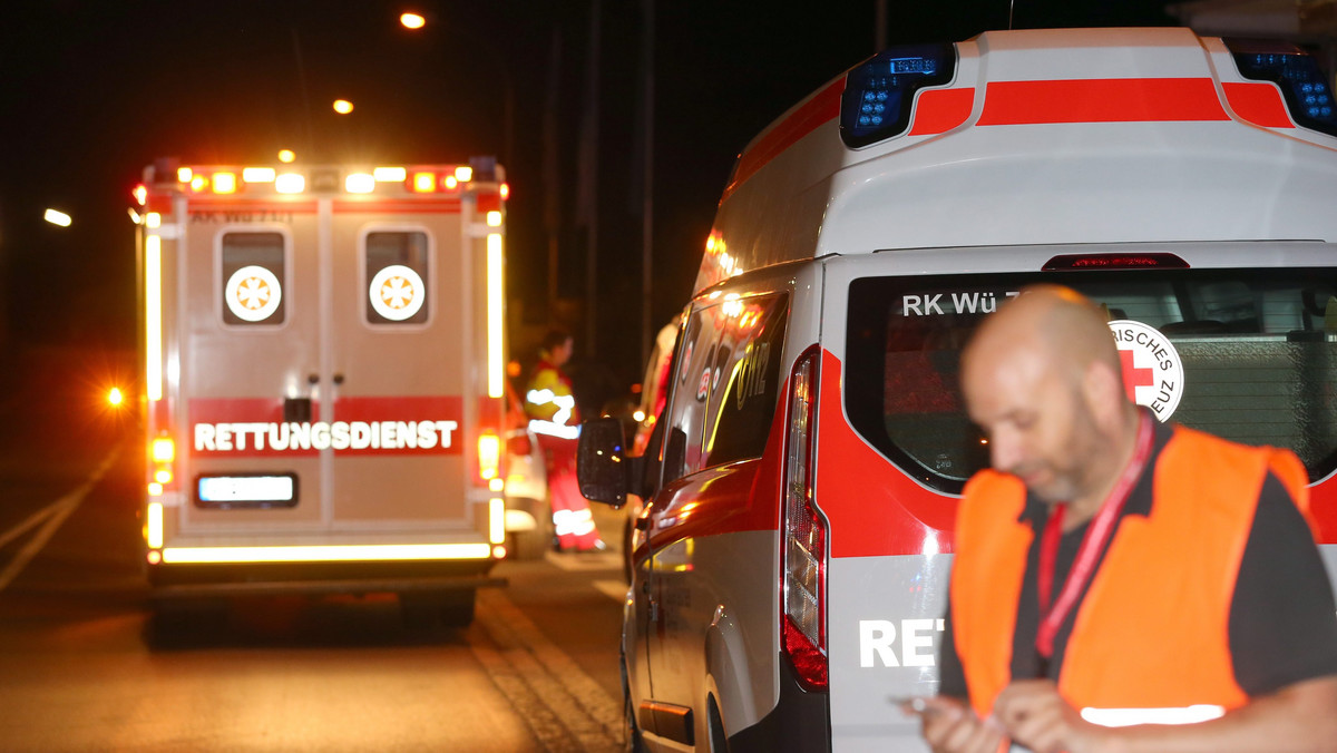 Sytuacja w Niemczech jest poważna i należy spodziewać się kolejnych ataków terrorystycznych, szczególnie ze strony "samotnych wilków", tak jak to miało miejsce w poniedziałek wieczorem w Bawarii - oświadczył szef niemieckiego MSW Thomas de Maiziere.