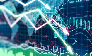 Ekonomiści PKO BP o polskim PKB: Pandemiczny rollercoaster ma się ku końcowi