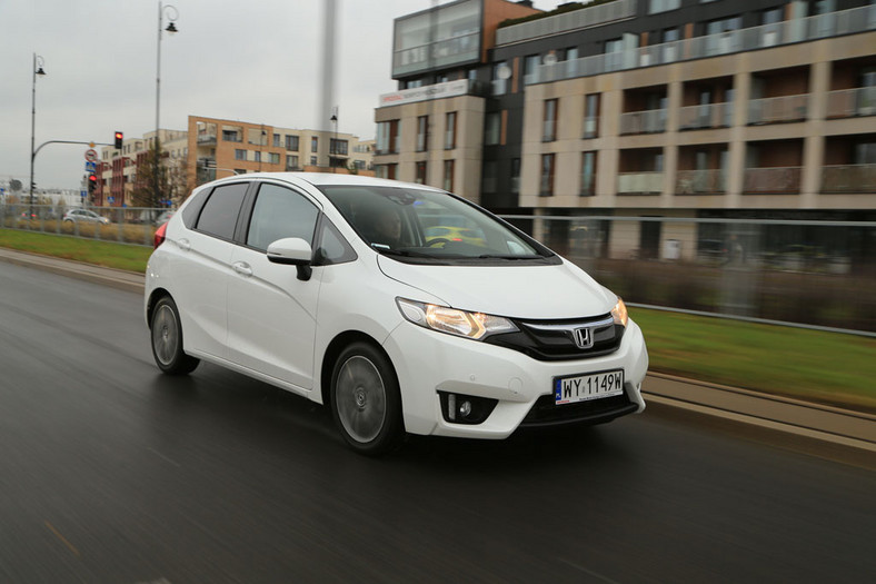 Honda Jazz 1.3 CVT Elegance - praktyczna i oszczędna, ale...