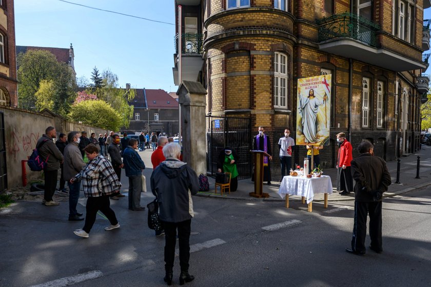 Wielkanoc w cieniu pandemii