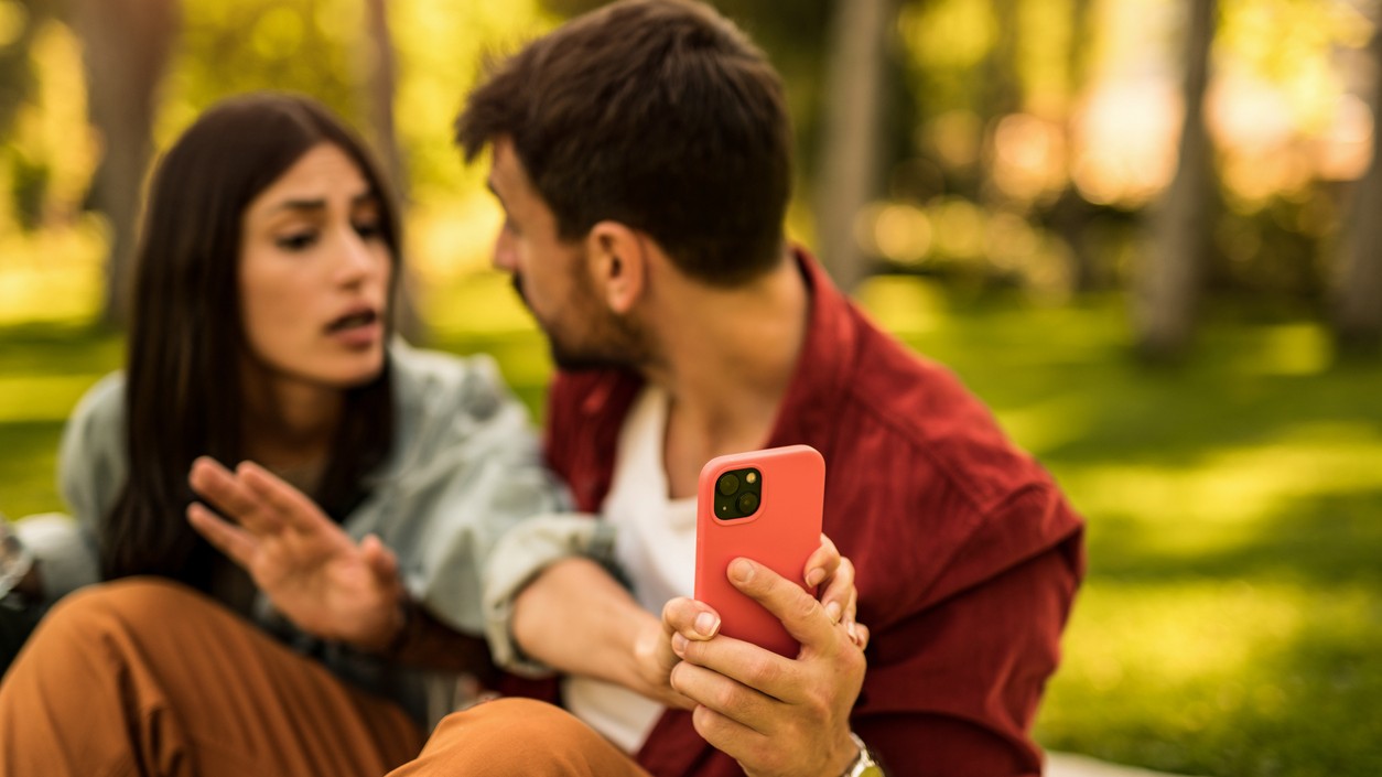 Láska a žiarlivosť – dve strany tej istej mince?