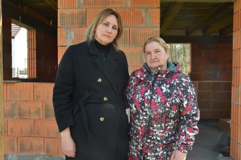 Monika Hajduk-Wach z rady sołeckiej wsi Gorzyca i pani Agnieszka Pajor.