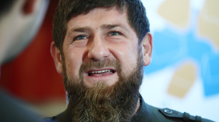 „Megverte, és helyesen cselekedett” – írta Kadirov a fiáról, aki megvert egy Korán-égetőt / Fotó: Northfoto