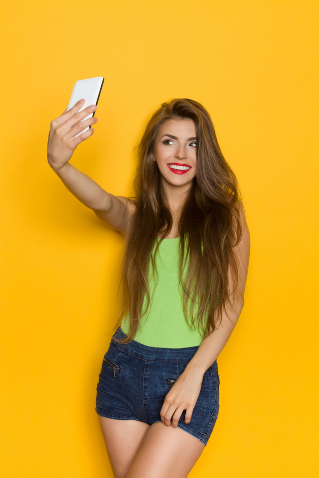 Jak Zrobić Dobre Selfie 9 Zasad Udanego Zdjęcia Kobieta