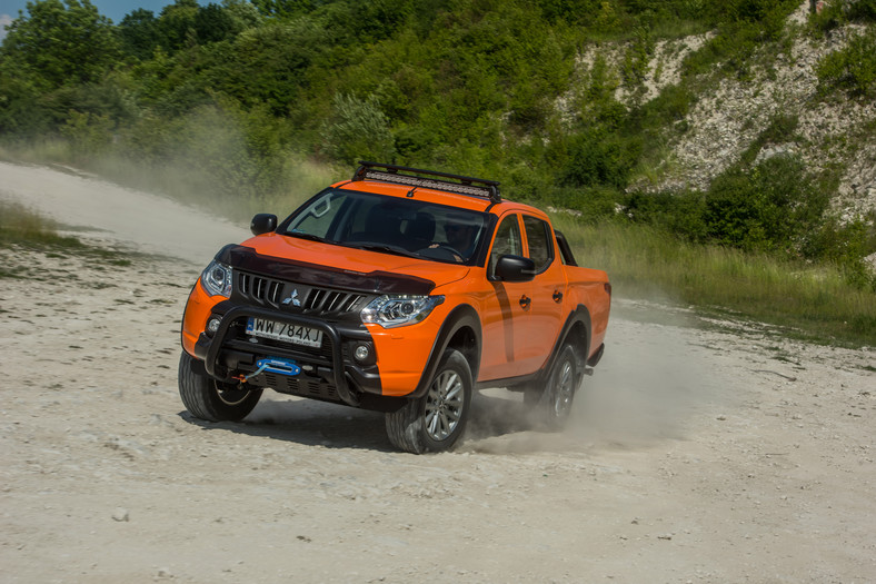 Mitsubishi L200 Monster