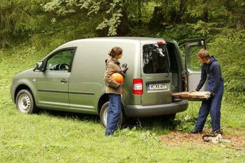 Volkswagen Caddy 4MOTION - Dostawcze 4x4