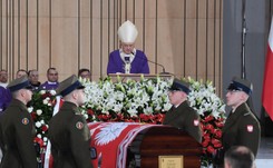 Kard. Nycz: Wolna Polska była wspólnym mianownikiem prezydentów RP na uchodźctwie