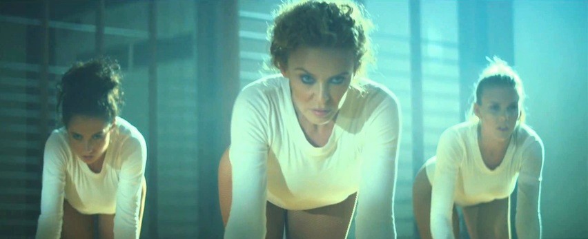 Kylie Minogue w klipie do 'Sexercize'