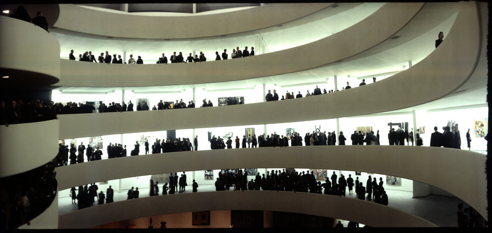 Muzeum Guggenheima na Manhattanie w Nowym Jorku. Budynek powstał w 1959 roku i jest jednym z ważniejszych obiektów XX-wiecznej architektury