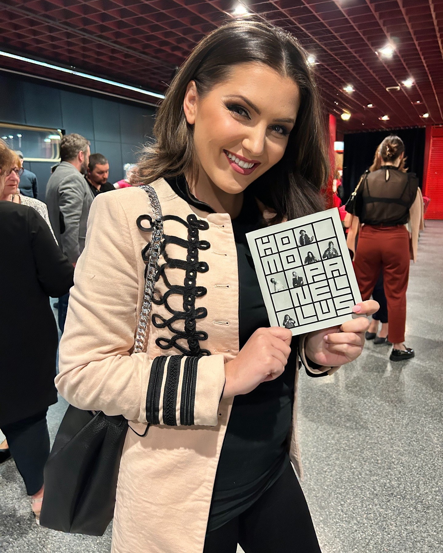 Speváčka Štefánia “Stefi” Šalatová