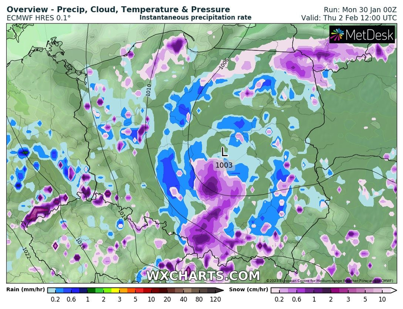 Deszcz i śnieg nie odpuści również w okolicach środy i czwartku.