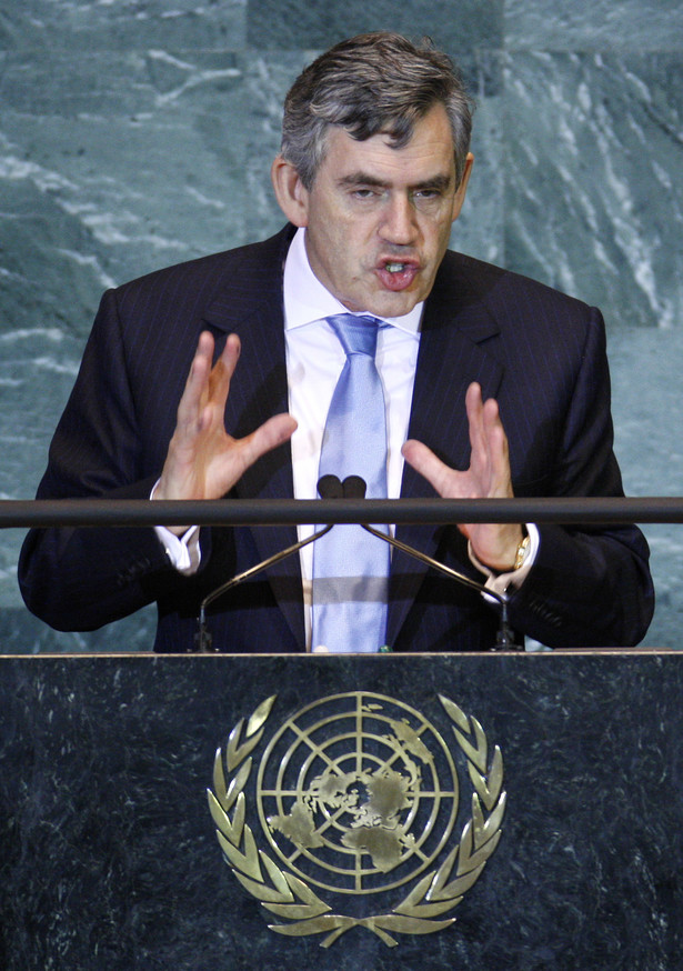 Premier W. Brytanii Gordon Brown zapowiada zabranie super premii szefom banków
