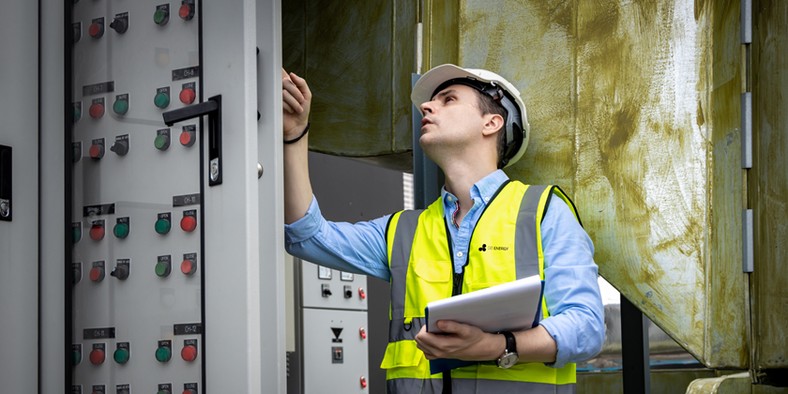 Transformacja energetyczna przynosi firmom realne korzyści