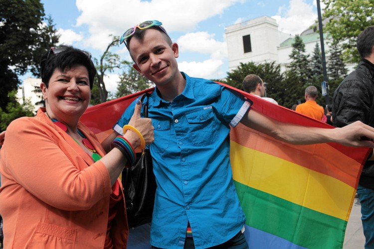 Joanna Senyszyn podkreśliła, że popiera przede wszystkim społeczne idee Parady.
