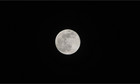 Zdjęcie "Superksiężyca" od naszego czytelnika. Stare Miasto w Krakowie