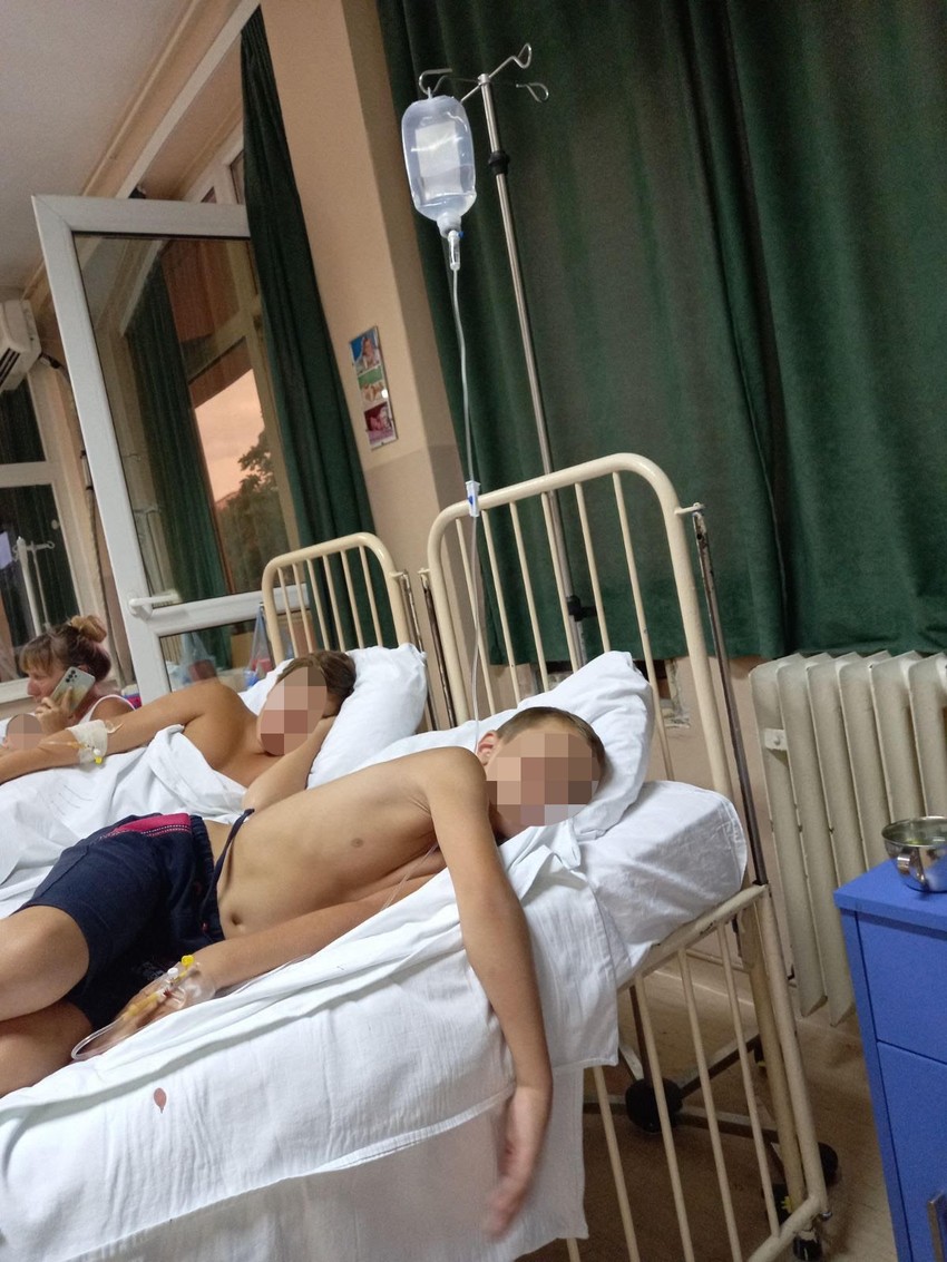 Trovanje dece u hotelu u Krupnju