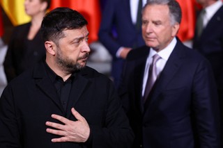 Połowa dyplomatycznego sukcesu: my chcemy pokoju, a oni nie [KOMENTARZ]