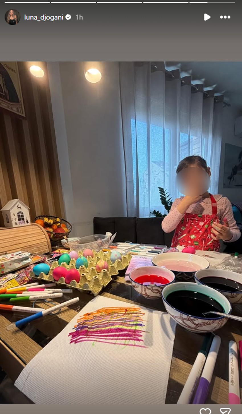 Kod Lune i Jelene šarenilo za Veliki petak, pevačica jedina farba jaja u lukovini, glumica u vinu