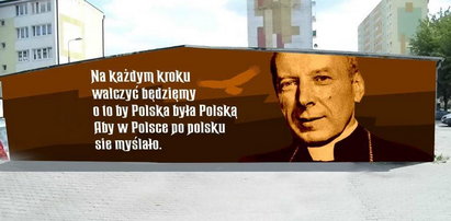 Mural z kardynałem Wyszyńskim. Tylko czyja to twarz?