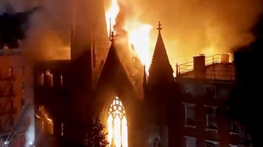 Fire burns at Middle Collegiate Church in New York