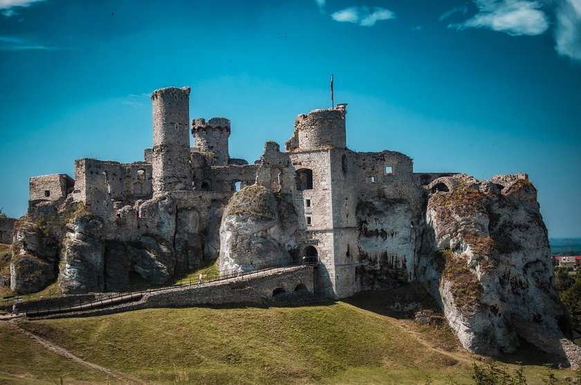 Zamek, który "zagrał" w Wiedźminie