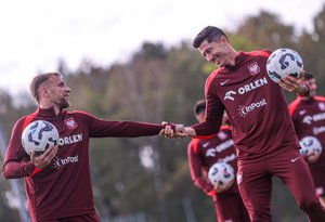 Robert Lewandowski się zestarzał? Tymoteusz Puchacz odpowiedział bez chwili wahania
