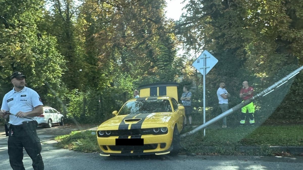 Dopravná nehoda Pavla Gašpara, riaditeľa Slovenskej informačnej služby.