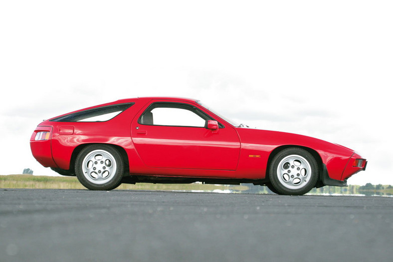 Porsche 928 S - porządna porcja Porsche