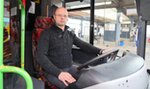 Zobaczył dziecko na środku ulicy i nie wahał się ani chwili. To, co kierowca autobusu zrobił, porusza serce