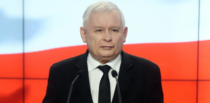 Narkobiznes i brudne pieniądze. To mówi Kaczyński w kontekście lex TVN