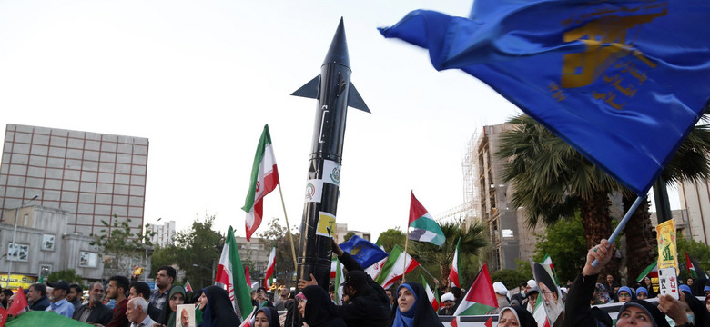 Iran grozi "atakiem bronią, jakiej jeszcze nie widzieliście". Czym ona jest? [ANALIZA EKSPERTÓW]