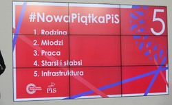 Cały naród buduje sukces piątki Kaczyńskiego. Szukanie realnego finansowania rozpoczęło się dopiero teraz