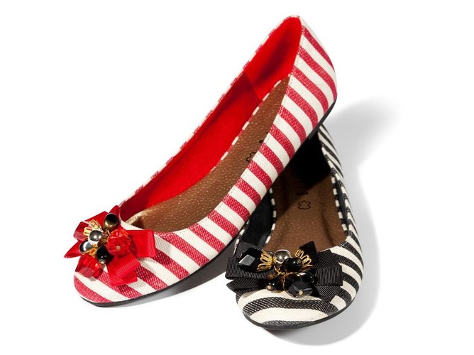 Marynarski styl na wiosnę i lato! Marynistyczna kolekcja Mohito wiosna-lato 2012