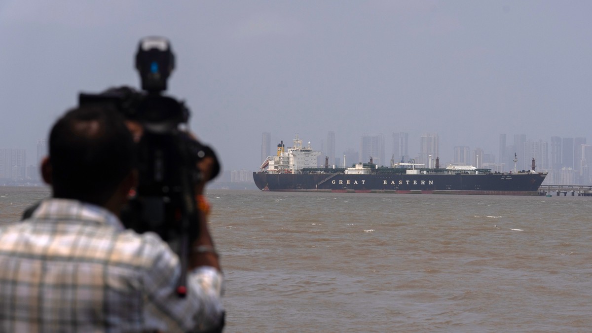 Ormuski moreuz 1. aprila