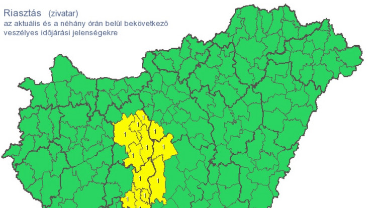 A mai napon főként a Győr-Békéscsaba vonaltól délre számíthatunk elszórtan zivatarokra. /Fotó: OMSZ