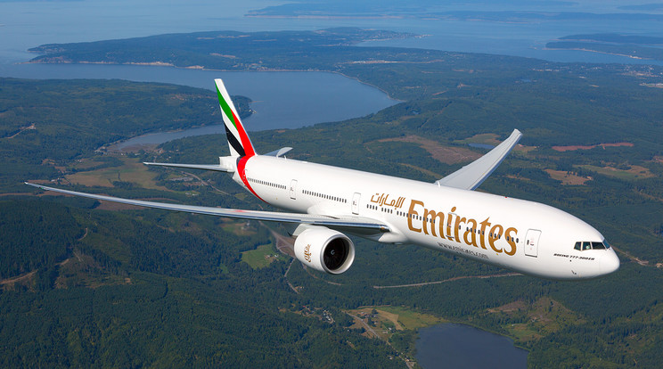 Hatalmas segítséget ad az Emirates azoknak, akik a repülőiken fertőződnek meg 