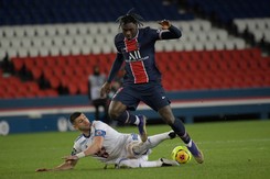 Cztery gole Paris Saint-Germain, trzy Olympique Lyon, zwycięstwa czołówki