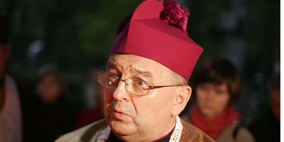 Arcybiskup kontra Kaczyński
