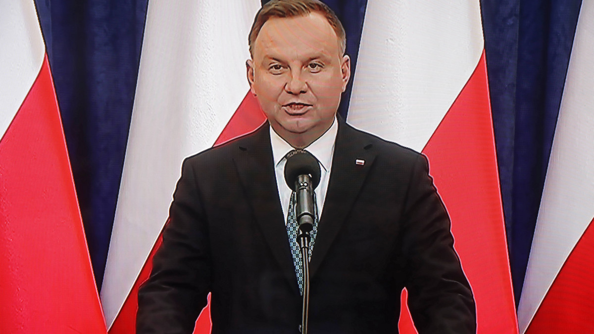 Katastrofa smoleńska. Andrzej Duda w "FT" o rosyjskiej narracji nt. przyczyn tragedii