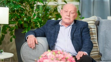 jasnowidz jackowski przewiduje przyszłość polski. "to będzie smutny rok"