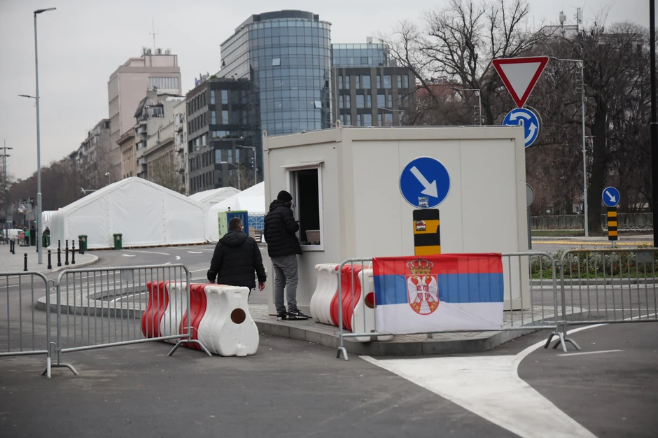 Plato ispred Skupštine Srbije