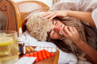 Influenza: ezért járhat idén súlyosabb tünetekkel