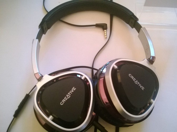 Creative Aurvana 2!Live