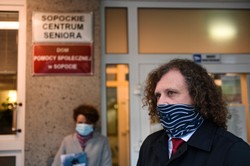 Prezydent Sopotu: Nie dopuścimy, by pakiety wyborcze trafiły do DPS-u i szpitala geriatrycznego