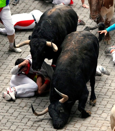 Bieg byków w Pampelunie